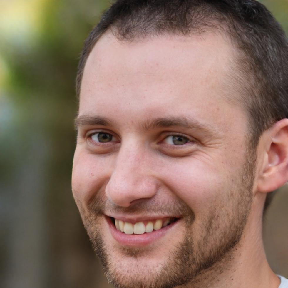 Portrait de Fabien Mercier, expert en finances personnelles